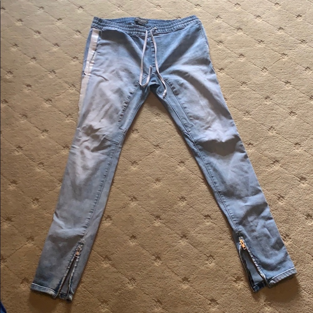 Pacsun jean jogger with stripe